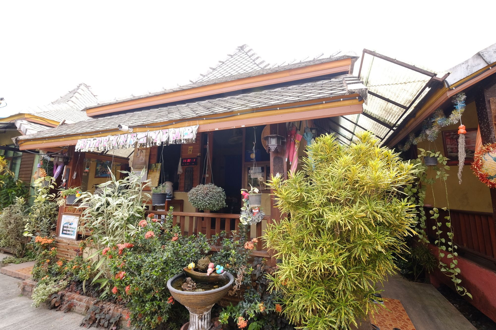 Huen Kham Kong Guesthouse Mae Sariang Eksteriør bilde